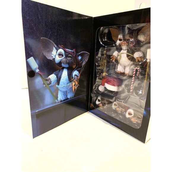 GREMLINS Action Figure ULTIMATE GIZMO 4" Action Figure NECA NEW SEALED MOGWAI - Picture 5 of 6